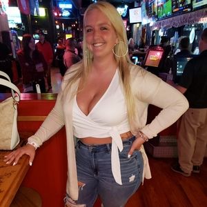 Meet your Posher, Brittany